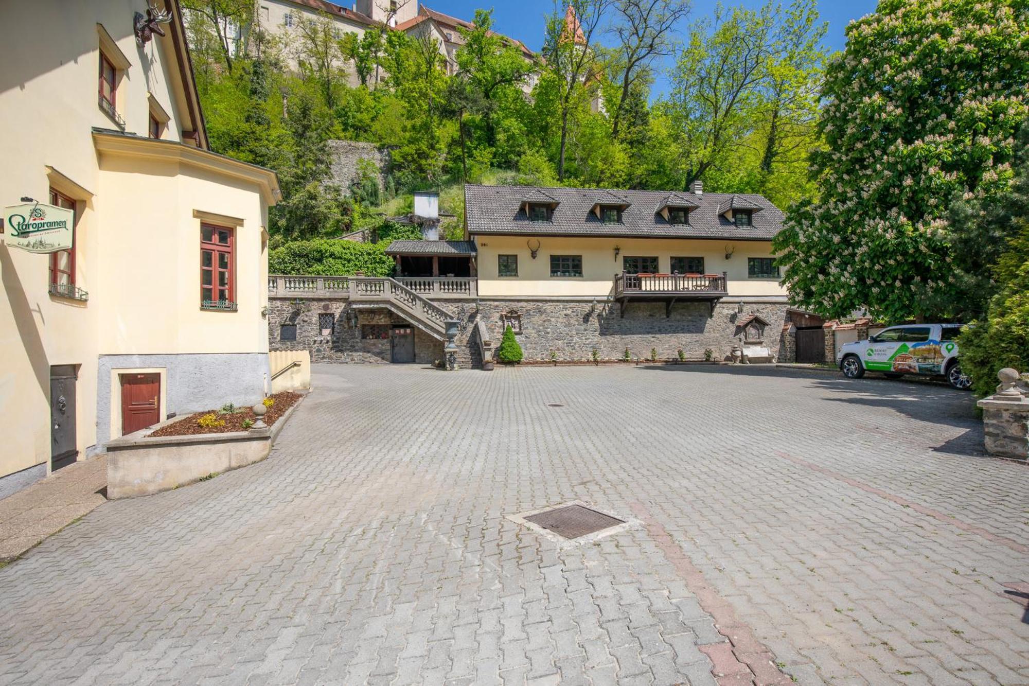 Resort U Jelena Křivoklát 외부 사진
